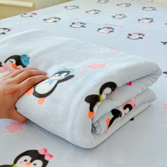 91家纺网 家纺一手货源 找家纺 澜妃 2025新款高克重软软糯糯牛奶绒单床单CD系列（小红书推荐） CD-企鹅星球