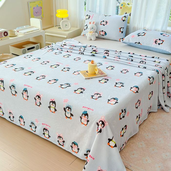 91家纺网 家纺一手货源 找家纺 澜妃 2025新款高克重软软糯糯牛奶绒单床单CD系列（小红书推荐） CD-企鹅星球