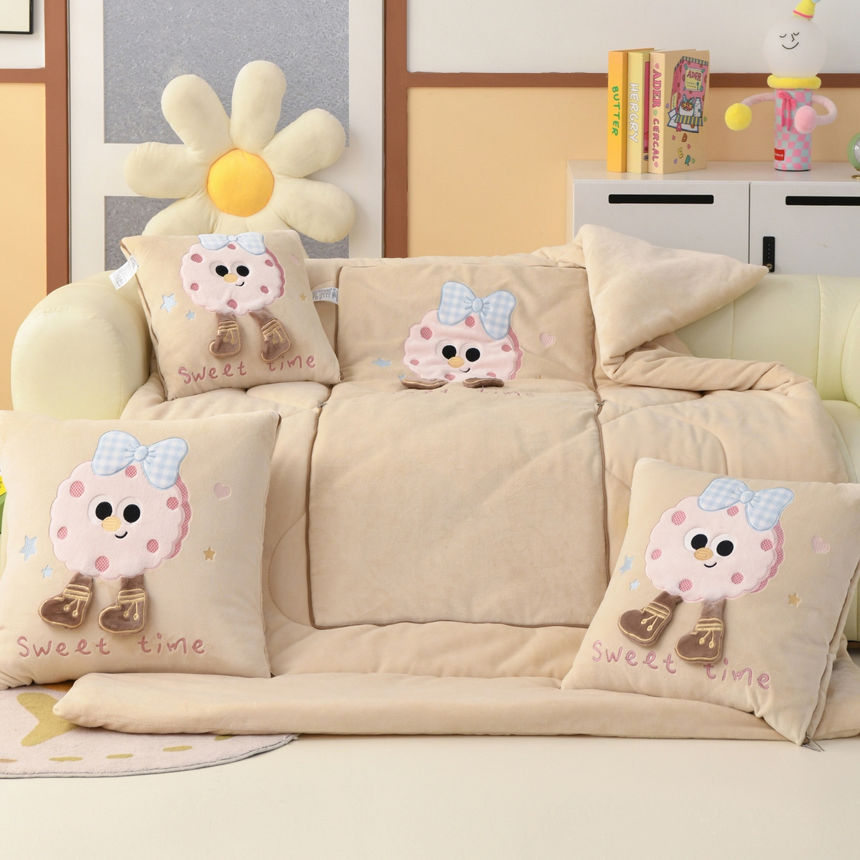 91家纺网 家纺一手货源 找家纺 翰轩家居 2025新款牛奶绒抱枕被泡芙公主系列 泡芙公主-咖