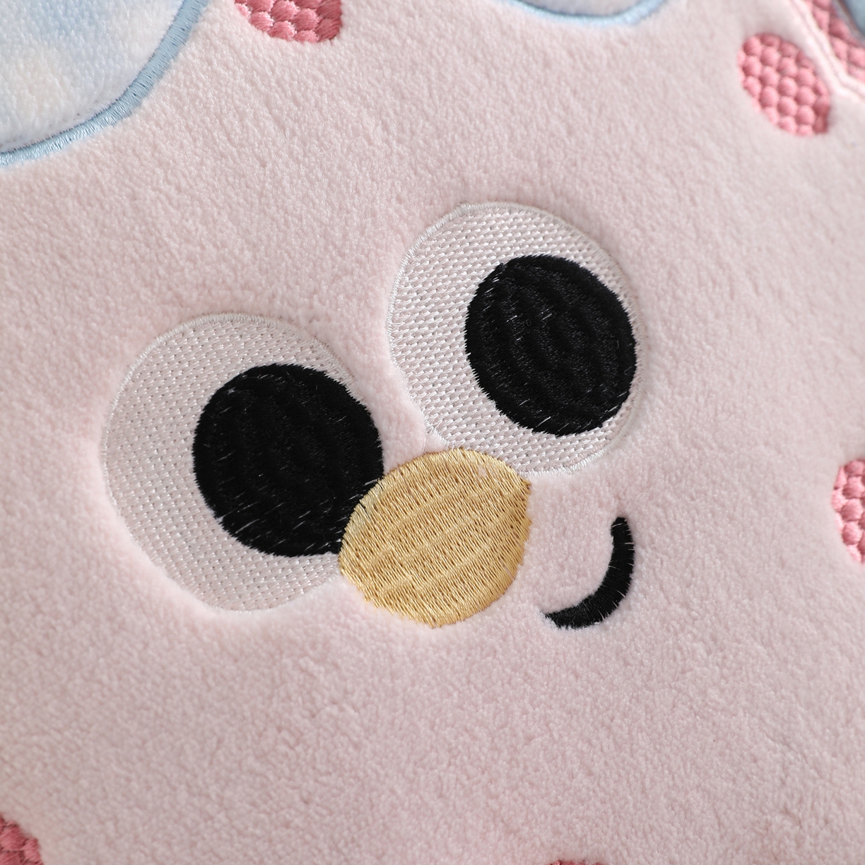 91家纺网 家纺一手货源 找家纺 翰轩家居 2025新款牛奶绒抱枕被泡芙公主系列 泡芙公主-蓝