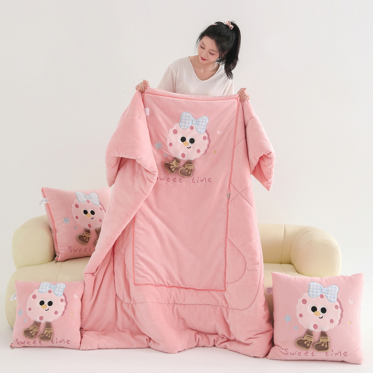 翰轩家居 2025新款牛奶绒抱枕被泡芙公主系列 泡芙公主-粉