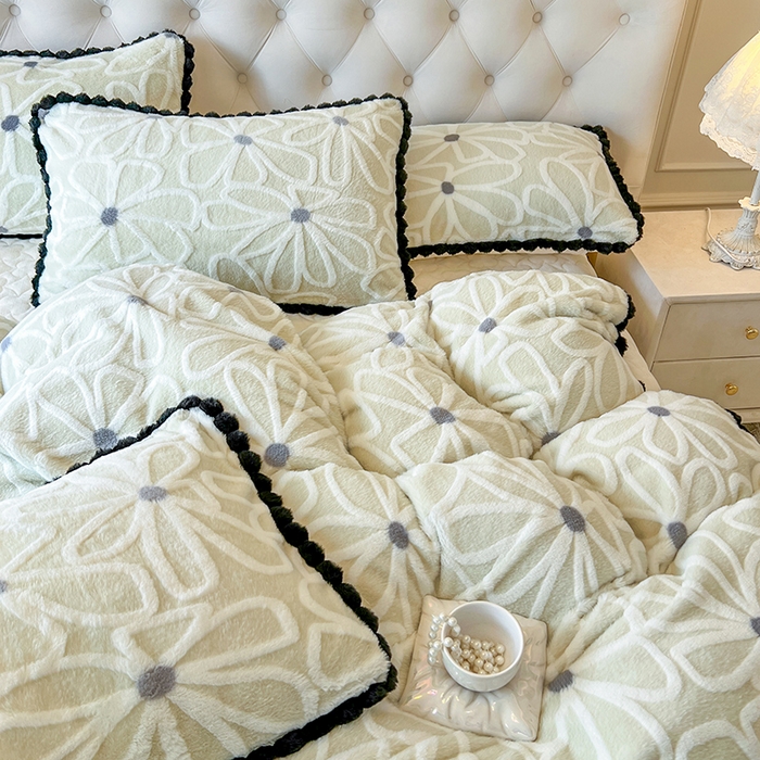 91家纺网 家纺一手货源 找家纺 网红馆（ck家纺） 2025新款兔毛绒牛奶绒床盖四件套-花悠然 花悠然-绿色