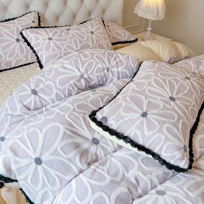 91家纺网 家纺一手货源 找家纺 网红馆（ck家纺） 2025新款兔毛绒牛奶绒床盖四件套-花悠然 花悠然-紫色