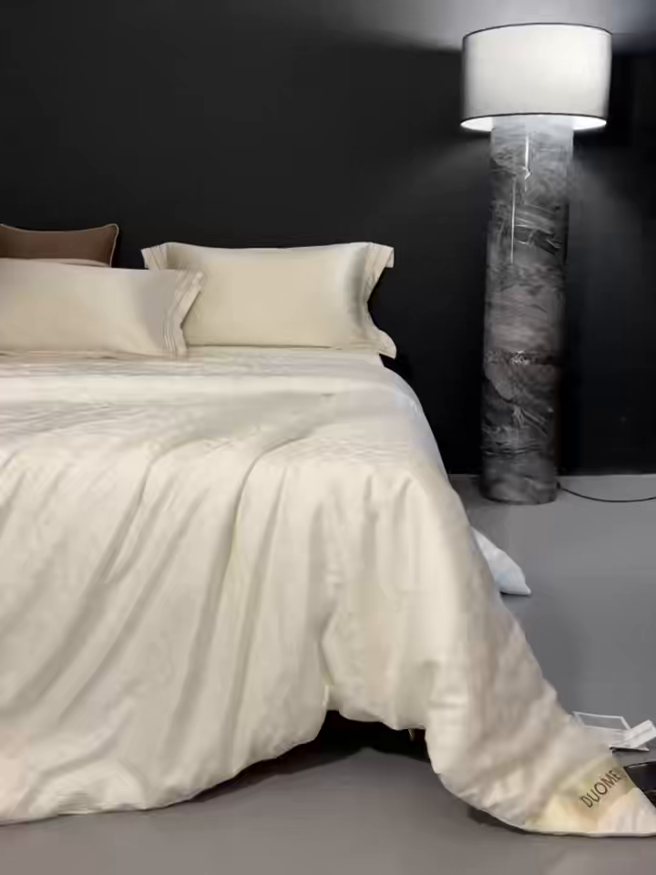 91家纺网 家纺一手货源 找家纺 南通朵美纺织品有限公司 2025新款高端手工订制桑蚕丝被-约定系列 约定（白色）