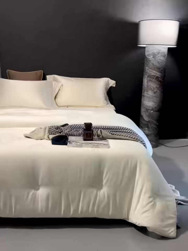 91家纺网 家纺一手货源 找家纺 （总）南通朵美纺织品有限公司 2025新款蚕丝蛋白贵妃被被子被芯