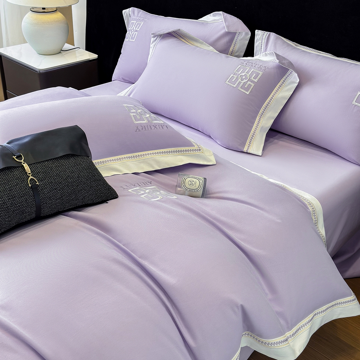 91家纺网 家纺一手货源 找家纺 家居1号家纺 2025新款超细旦全棉磨毛四件套-梵西（控价标准288加大308 会员优惠10元） 梵西-糖果紫