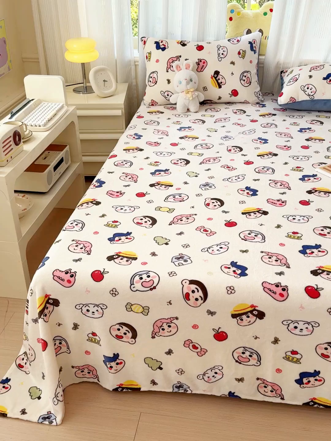 91家纺网 家纺一手货源 找家纺 澜妃 2025新款高克重软软糯糯牛奶绒单床单CD系列（小红书推荐） CD-小小新