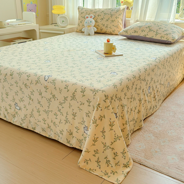 91家纺网 家纺一手货源 找家纺 澜妃 2025新款高克重软软糯糯牛奶绒单床单CD系列（小红书推荐） CD-枝枝兔