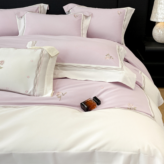 91家纺网 家纺一手货源 找家纺 丞音家纺 2025新款秋冬新款轻奢超细旦长绒棉细磨毛超柔加厚刺绣四件套纯棉全棉床单绣花床品床笠-艾薇尔系列 艾薇尔-木槿紫