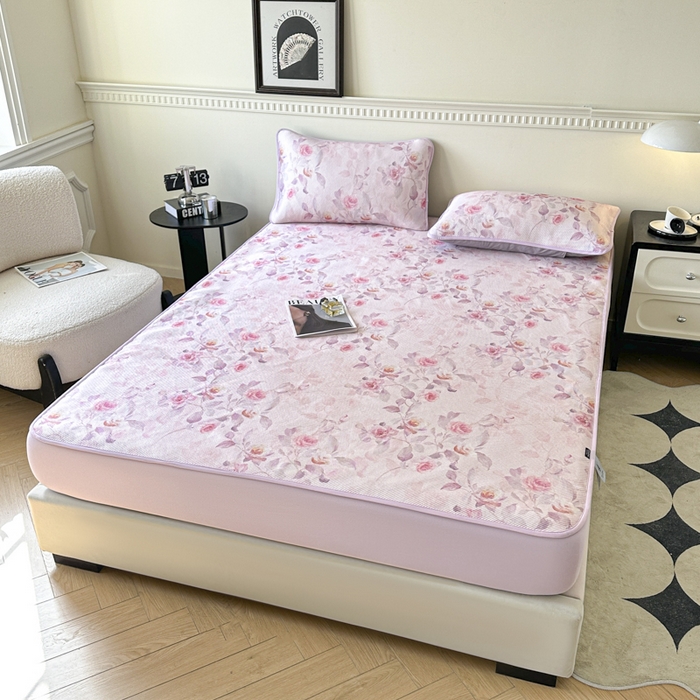 91家纺网 家纺一手货源 找家纺 宜代光年 2025新款数码印花冰藤席 床笠-冰藤玉琼枝 粉