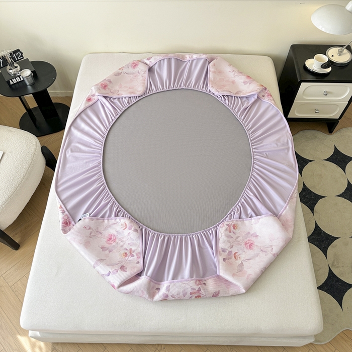 91家纺网 家纺一手货源 找家纺 宜代光年 2025新款数码印花冰藤席 床笠-冰藤玉琼枝 粉