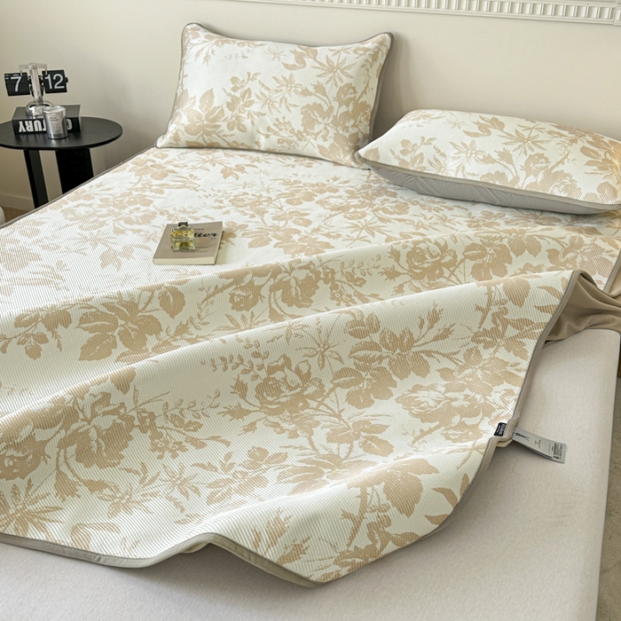 91家纺网 家纺一手货源 找家纺 宜代光年 2025新款数码印花冰藤席 床笠-冰藤繁花 咖