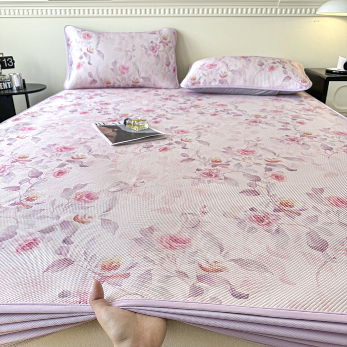 91家纺网 家纺一手货源 找家纺 宜代光年 2025新款数码印花冰藤席 床笠-冰藤玉琼枝 粉