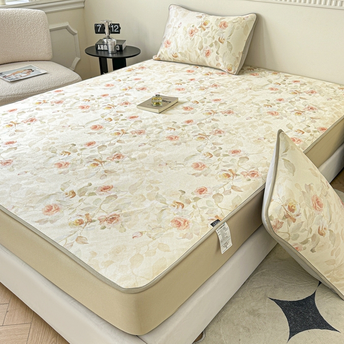 91家纺网 家纺一手货源 找家纺 宜代光年 2025新款数码印花冰藤席 床笠-冰藤玉琼枝 米黄