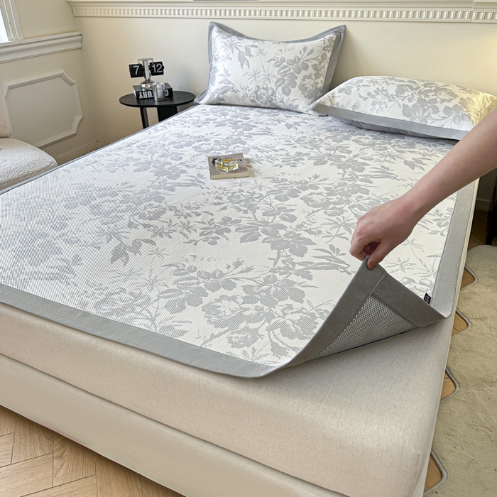 91家纺网 家纺一手货源 找家纺 宜代光年 2025新款数码印花冰藤席 床席-冰藤繁花 灰