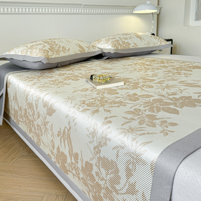 91家纺网 家纺一手货源 找家纺 宜代光年 2025新款数码印花冰藤席 床席-冰藤繁花 咖