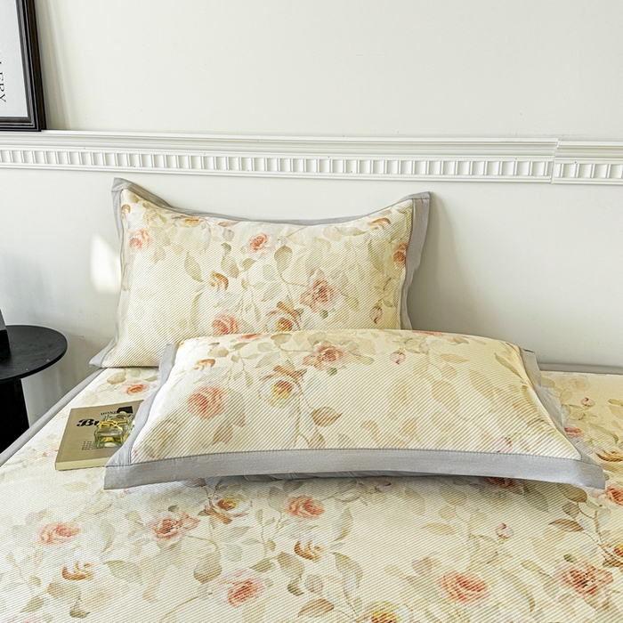 91家纺网 家纺一手货源 找家纺 宜代光年 2025新款数码印花冰藤席 床席-冰藤玉琼枝 米黄