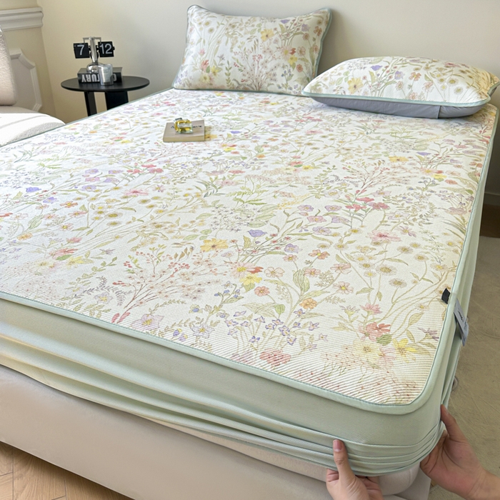 91家纺网 家纺一手货源 找家纺 宜代光年 2025新款数码印花冰藤席 床笠-冰藤醉花季