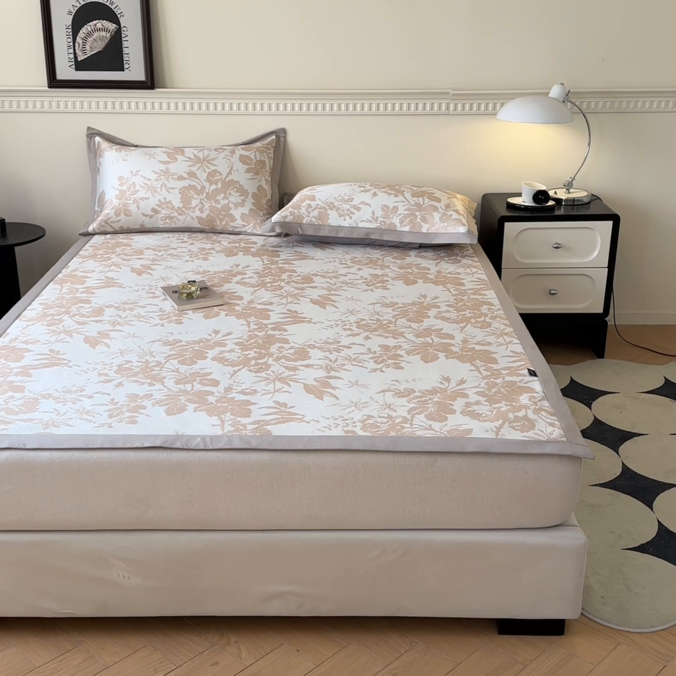 91家纺网 家纺一手货源 找家纺 宜代光年 2025新款数码印花冰藤席 床席-冰藤牡丹 咖