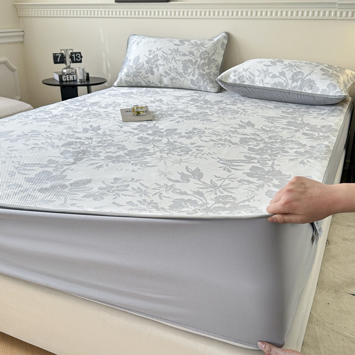 91家纺网 家纺一手货源 找家纺 宜代光年 2025新款数码印花冰藤席 床笠-冰藤繁花 灰