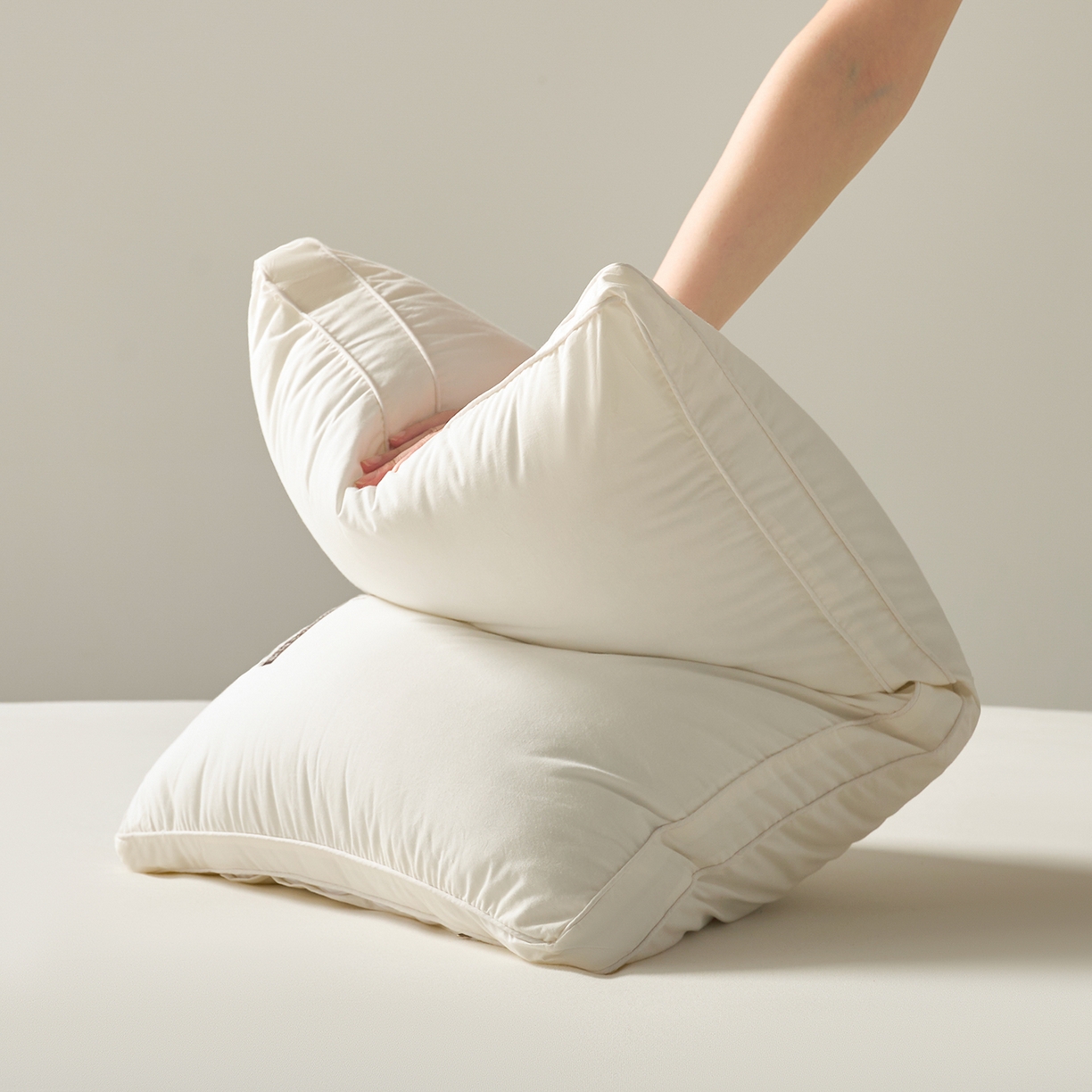 91家纺网 家纺一手货源 找家纺 鼎晟纺 2025新款棉语A类亲肤舒适枕学生成人枕头全棉枕芯 全棉双边款