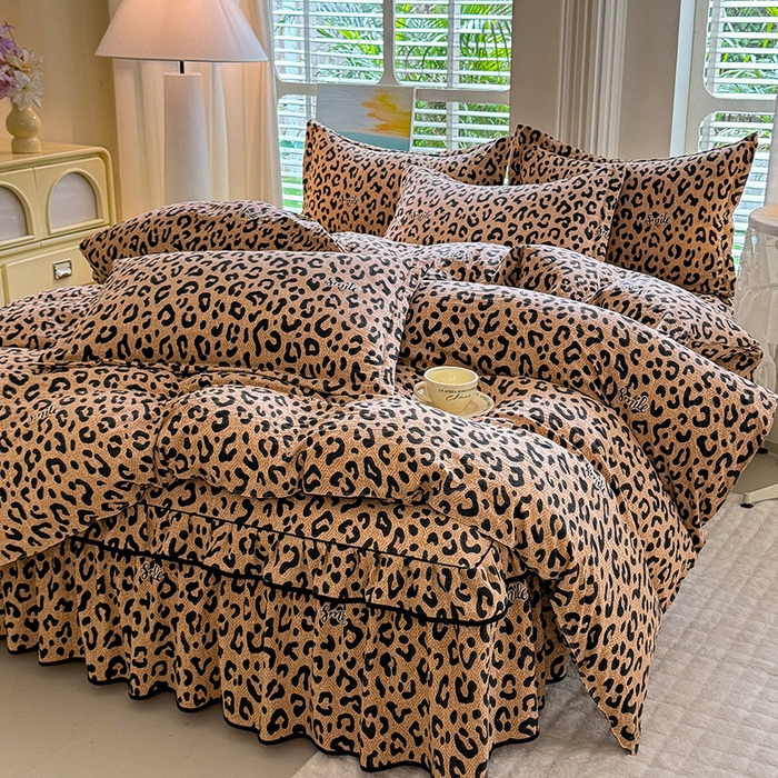 91家纺网 家纺一手货源 找家纺 优家居 2025新品水洗棉床裙单件三件套韩版水洗皱皱纱床罩直播爆款-单床裙 豹纹-咖