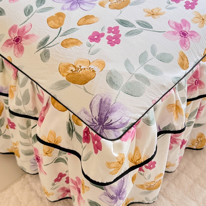 91家纺网 家纺一手货源 找家纺 优家居 2025新品水洗棉床裙单件三件套韩版水洗皱皱纱床罩直播爆款-单床裙 繁花似锦