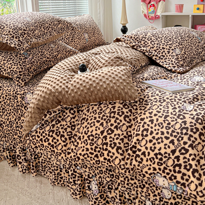 91家纺网 家纺一手货源 找家纺 一比一 2025新款加厚保暖豆豆牛奶绒床盖款四件套豹纹KT- 咖