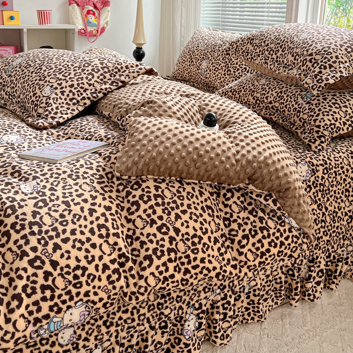 91家纺网 家纺一手货源 找家纺 一比一 2025新款加厚保暖豆豆牛奶绒床盖款四件套豹纹KT- 咖