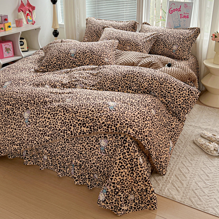 91家纺网 家纺一手货源 找家纺 一比一 2025新款加厚保暖豆豆牛奶绒床盖款四件套豹纹KT- 咖