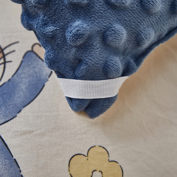 91家纺网 家纺一手货源 找家纺 中国龙家纺 2023新款A类水洗棉豆豆绒加厚冬被 花园兔