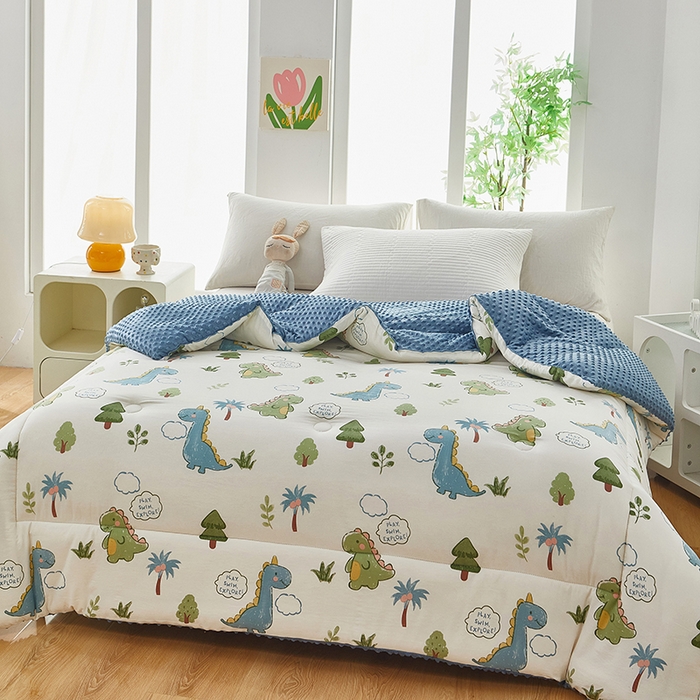 91家纺网 家纺一手货源 找家纺 中国龙家纺 2023新款A类水洗棉豆豆绒加厚冬被 恐龙乐园