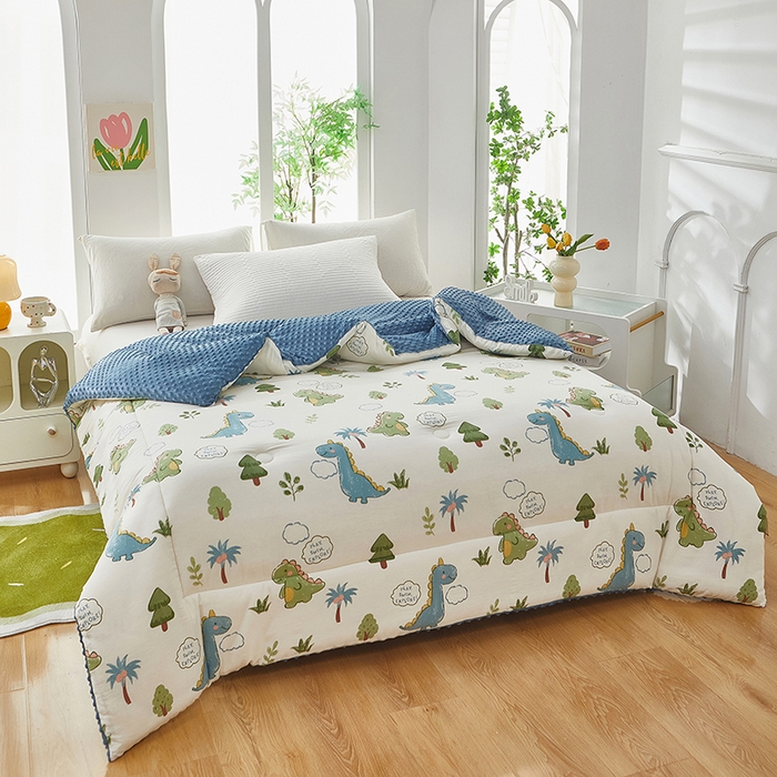 91家纺网 家纺一手货源 找家纺 中国龙家纺 2023新款A类水洗棉豆豆绒加厚冬被 恐龙乐园