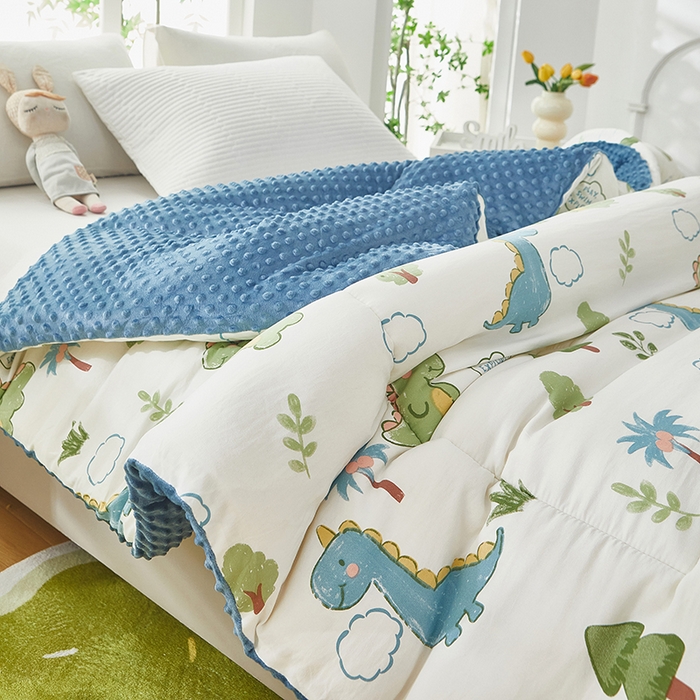 91家纺网 家纺一手货源 找家纺 中国龙家纺 2023新款A类水洗棉豆豆绒加厚冬被 恐龙乐园