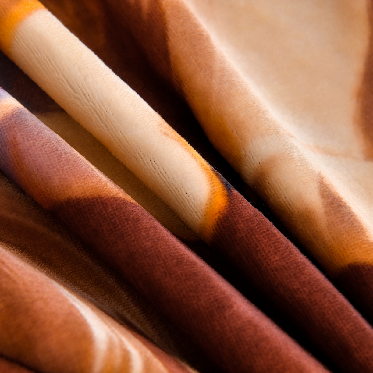 91家纺网 家纺一手货源 找家纺 缘莉娜家纺 2025高克重8斤牛奶绒四件套金貂绒法莱绒加厚保暖直播电商爆款 布偶喵