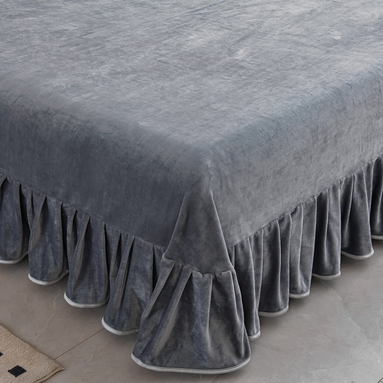 91家纺网 家纺一手货源 找家纺 缘莉娜家纺 2025高克重8斤牛奶绒四件套金貂绒法莱绒加厚保暖直播电商爆款 蝶恋花