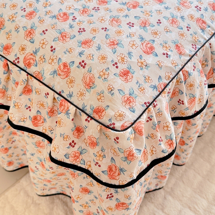 91家纺网 家纺一手货源 找家纺 优家居 2025新品水洗棉床裙单件三件套韩版水洗皱皱纱床罩直播爆款-单床裙 陌上花开