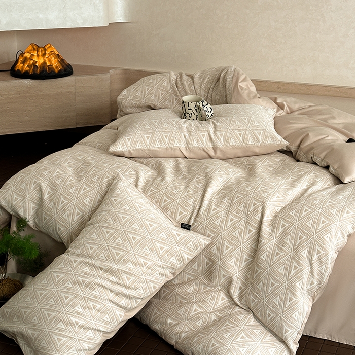 91家纺网 家纺一手货源 找家纺 宜代光年 2025新款色织水洗棉提花四件套（第一批） 岸堤-米