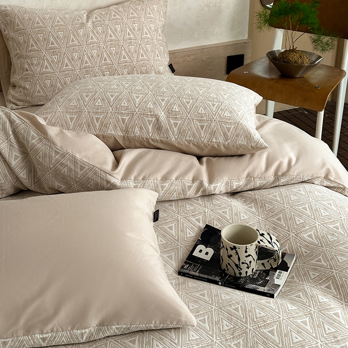 91家纺网 家纺一手货源 找家纺 宜代光年 2025新款色织水洗棉提花四件套（第一批） 岸堤-米