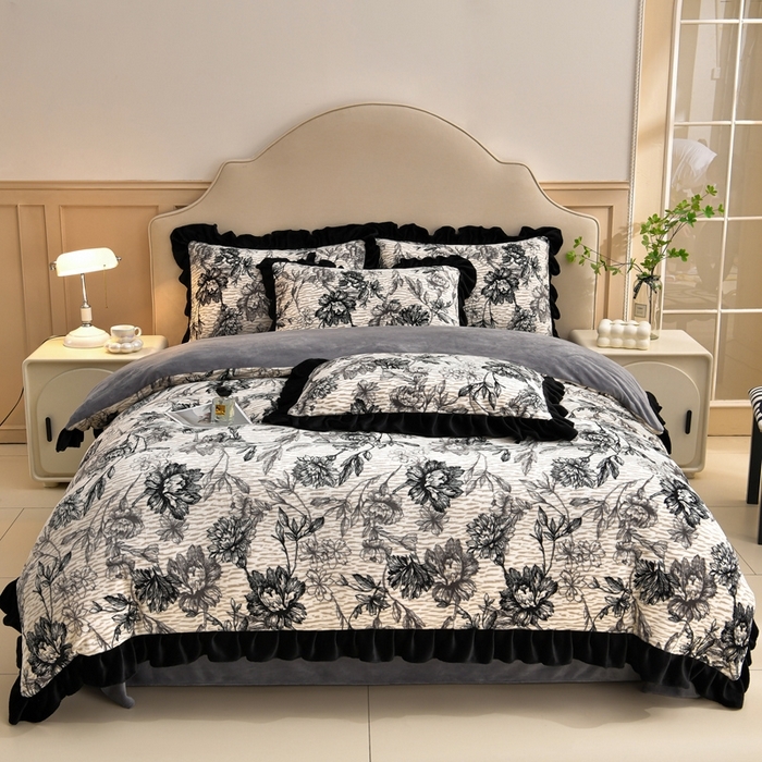 91家纺网 家纺一手货源 找家纺 （总）曼尼 2025新款韩版花边牛奶绒四件套