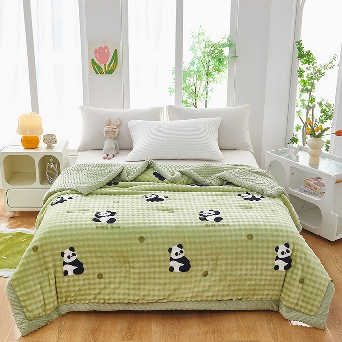 91家纺网 家纺一手货源 找家纺 中国龙家纺 2025新款双面可用兔毛绒豆豆被被子被芯 熊猫点点-绿