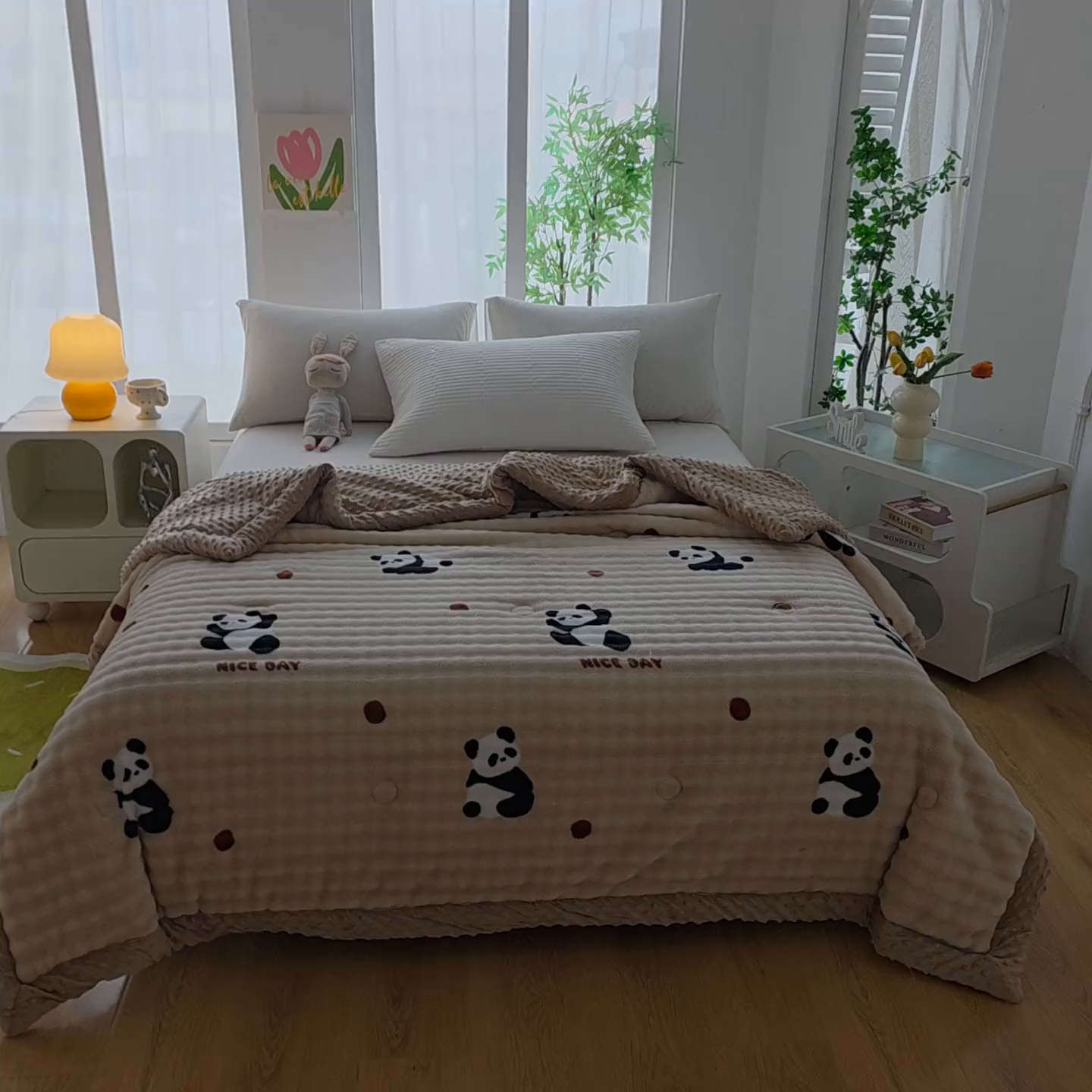 91家纺网 家纺一手货源 找家纺 中国龙家纺 2025新款双面可用兔毛绒豆豆被被子被芯 熊猫点点-咖