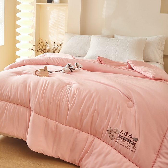 91家纺网 家纺一手货源 找家纺 中国龙家纺 2025新款亲肤水洗棉棉花被被子被芯 云眠-粉