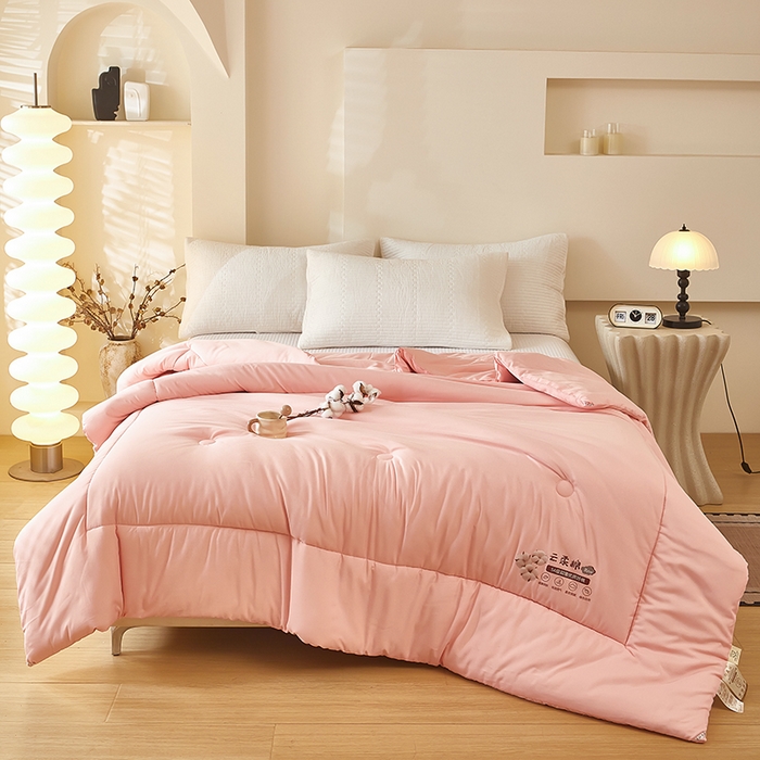 91家纺网 家纺一手货源 找家纺 中国龙家纺 2025新款亲肤水洗棉棉花被被子被芯 云眠-粉