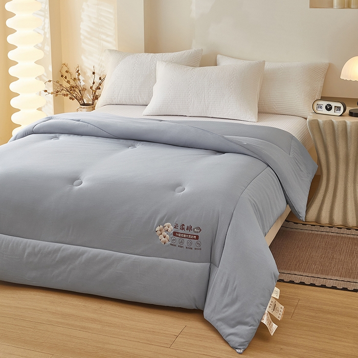 91家纺网 家纺一手货源 找家纺 中国龙家纺 2025新款亲肤水洗棉棉花被被子被芯 云眠-蓝