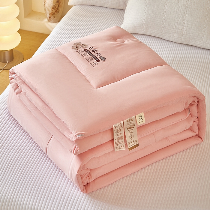91家纺网 家纺一手货源 找家纺 中国龙家纺 2025新款亲肤水洗棉棉花被被子被芯 云眠-粉