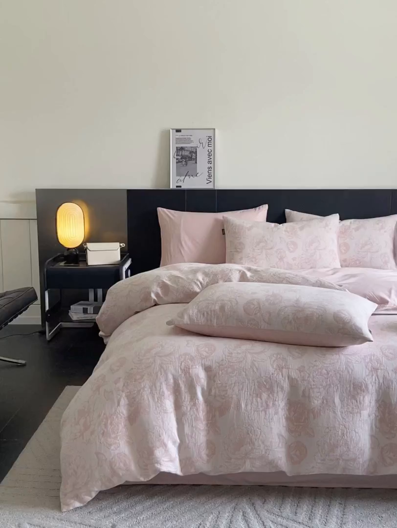 91家纺网 家纺一手货源 找家纺 宜代光年 2025新款色织水洗棉提花四件套（第一批） 牡丹-粉