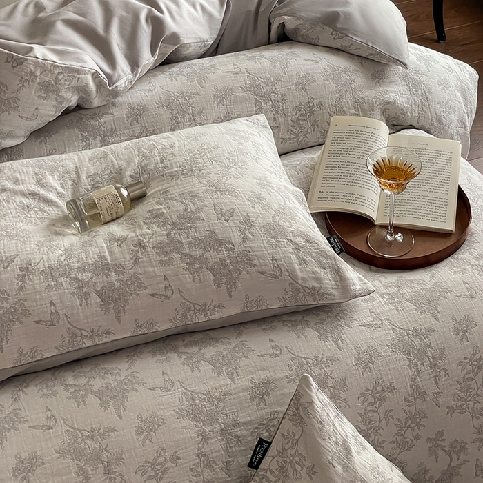 91家纺网 家纺一手货源 找家纺 宜代光年 2025新款色织水洗棉提花四件套（第一批） 踏花香 灰