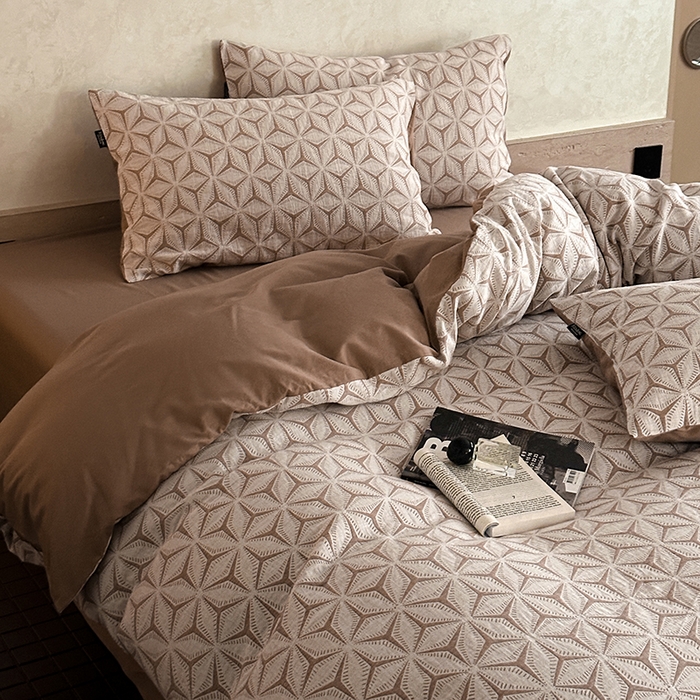 91家纺网 家纺一手货源 找家纺 宜代光年 2025新款色织水洗棉提花四件套（第一批） 雪片花-暖橘