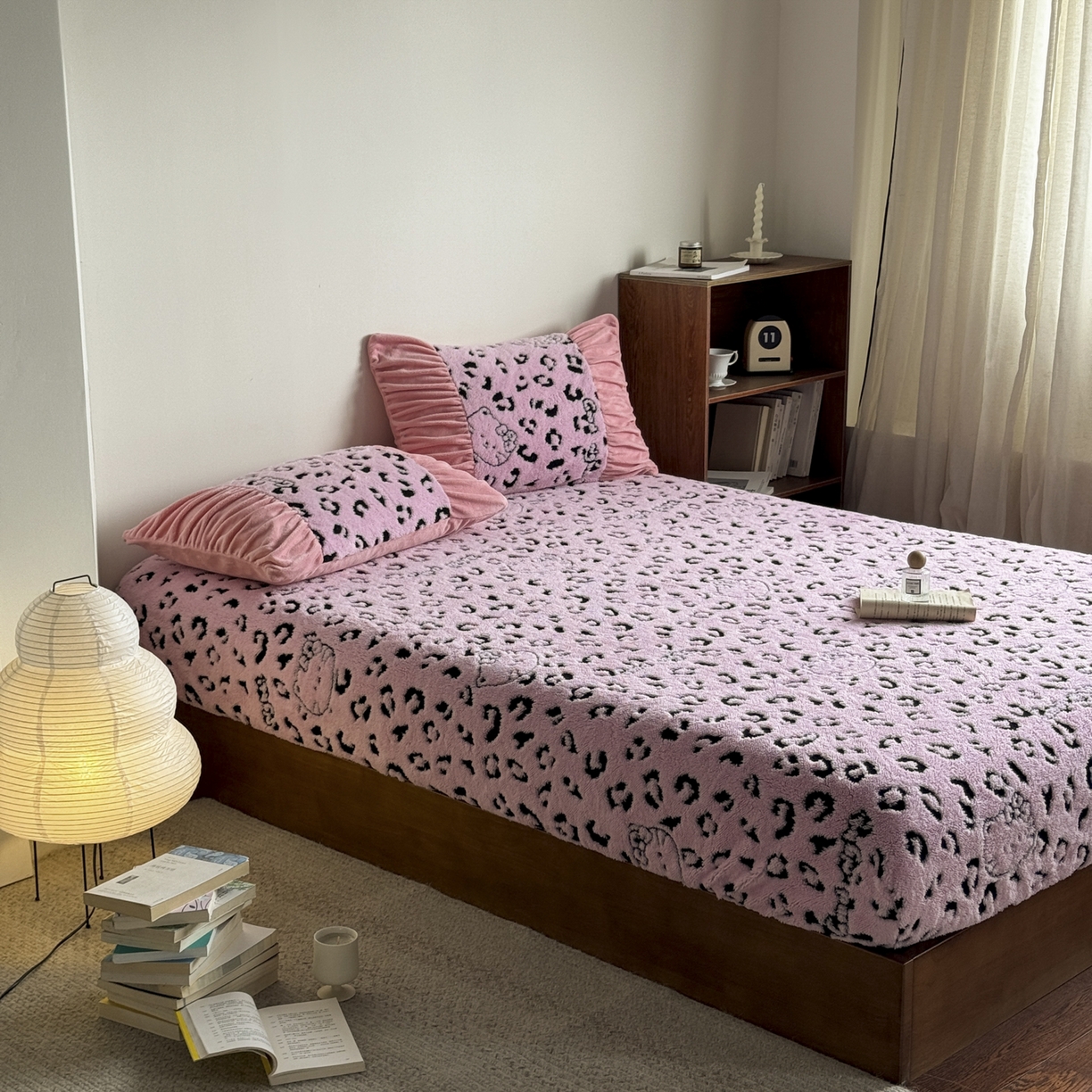 91家纺网 家纺一手货源 找家纺 新印象 2025新款阳离子绒保暖床笠 阳离子绒-斑豹粉